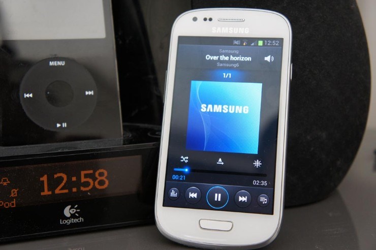 Samsung_Galaxy_S-III_mini_live_test (19).jpg